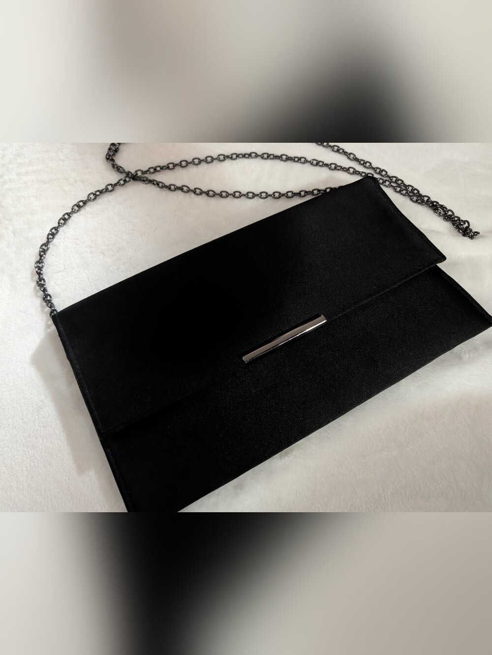 La Regale elegant handbag, Black Clutch With Chain